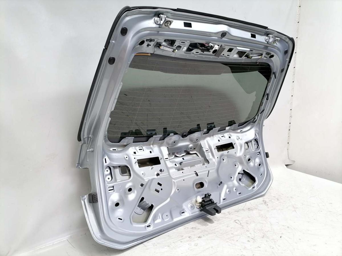 VW Passat B9 original Heckklappe mit Heckscheibe Kombi Variant LM7P Oyster Silver Bj.2024